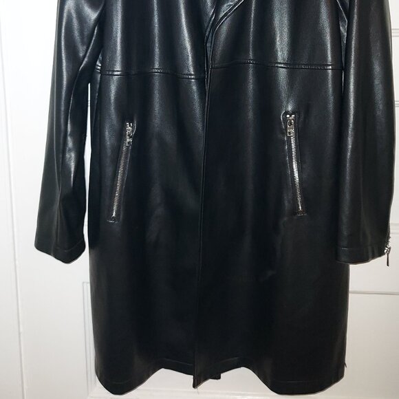 NWOT - Andrew Marc New York (L) Black Faux Leather Motorcycle Jacket Trench Coat - Picture 2 of 7